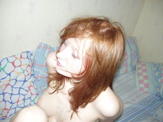 赤毛の美乳少女 28