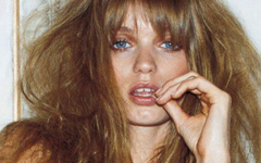 宮崎あおいに似てる!? Abbey Lee Kershaw の超セクシーなヌード画像