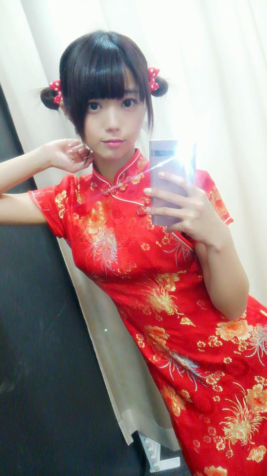 日本人チャイナ服 3