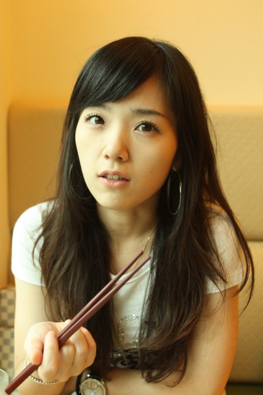 韓国人美少女のデート画像 24