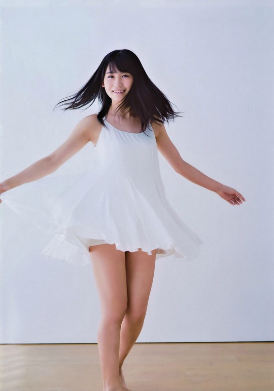 AKB48小嶋真子グラビア画像 22