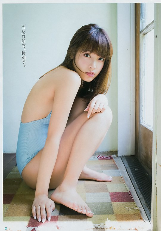 『JELLY』の専属モデル、松本愛グラビア画像 9